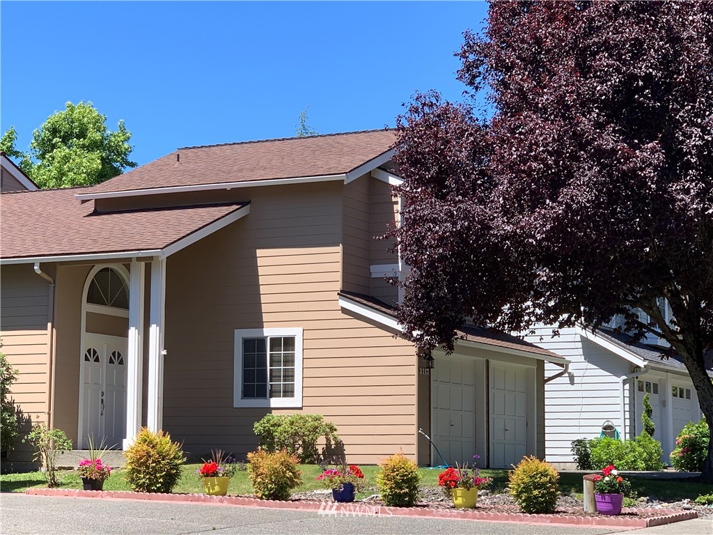 3117 Smithers Avenue South Renton, WA 98055 - Photo 1 of 16 Gallery Image 1