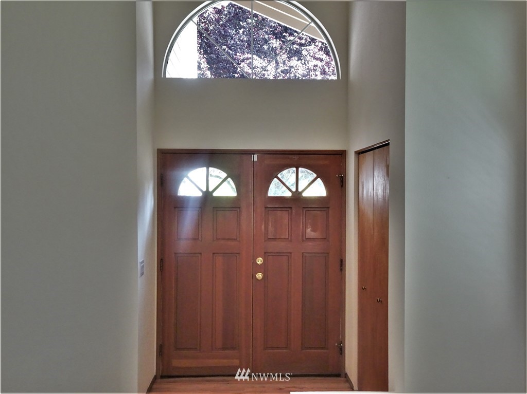 3117 Smithers Avenue South Renton, WA 98055 - Photo 3 of 16 Gallery Image 3