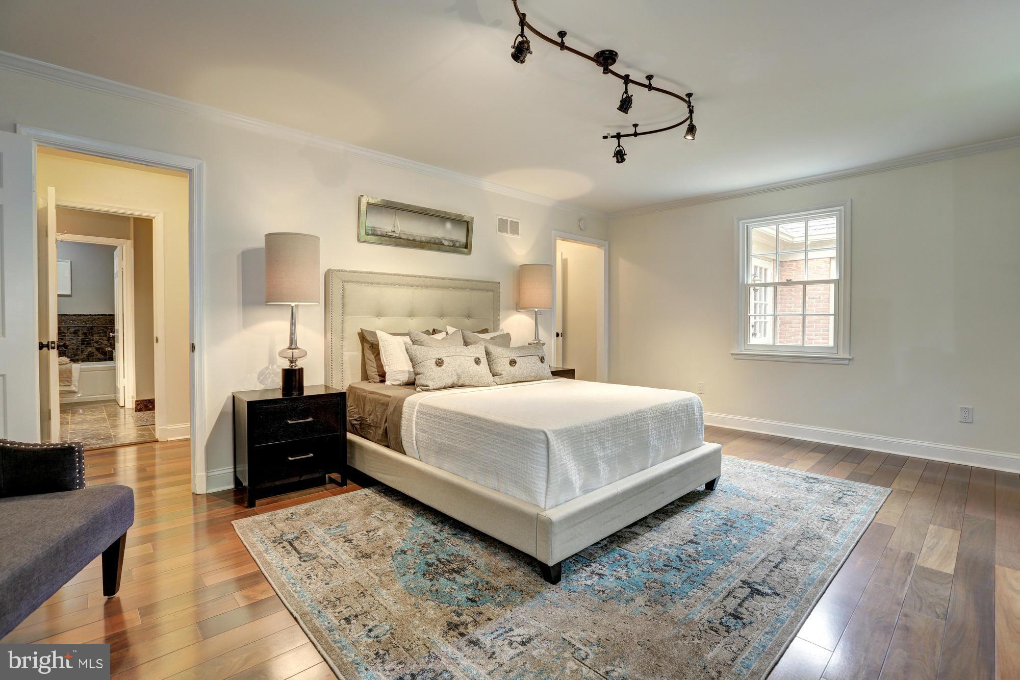4514 Tournay Road Bethesda, MD 20816 - Photo 17 of 30 Bedroom (Master)