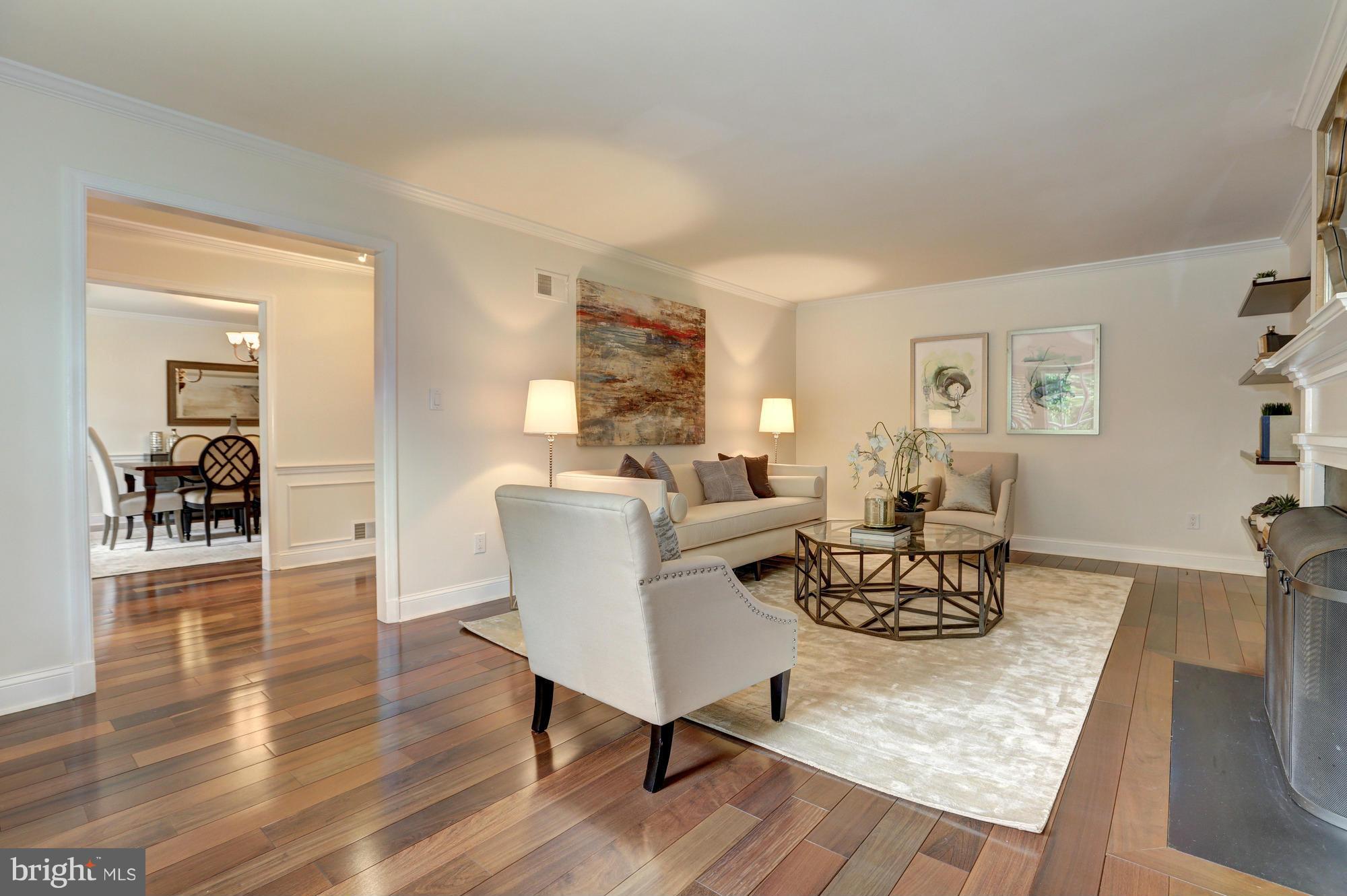 4514 Tournay Road Bethesda, MD 20816 - Photo 4 of 30 Living Room