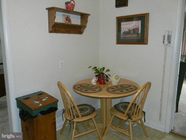 225 Rollingfield Road Baltimore, MD 21228 - Photo 5 of 15 Kitchen