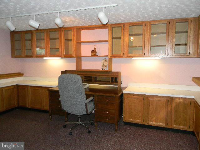 225 Rollingfield Road Baltimore, MD 21228 - Photo 10 of 15 Family Room
