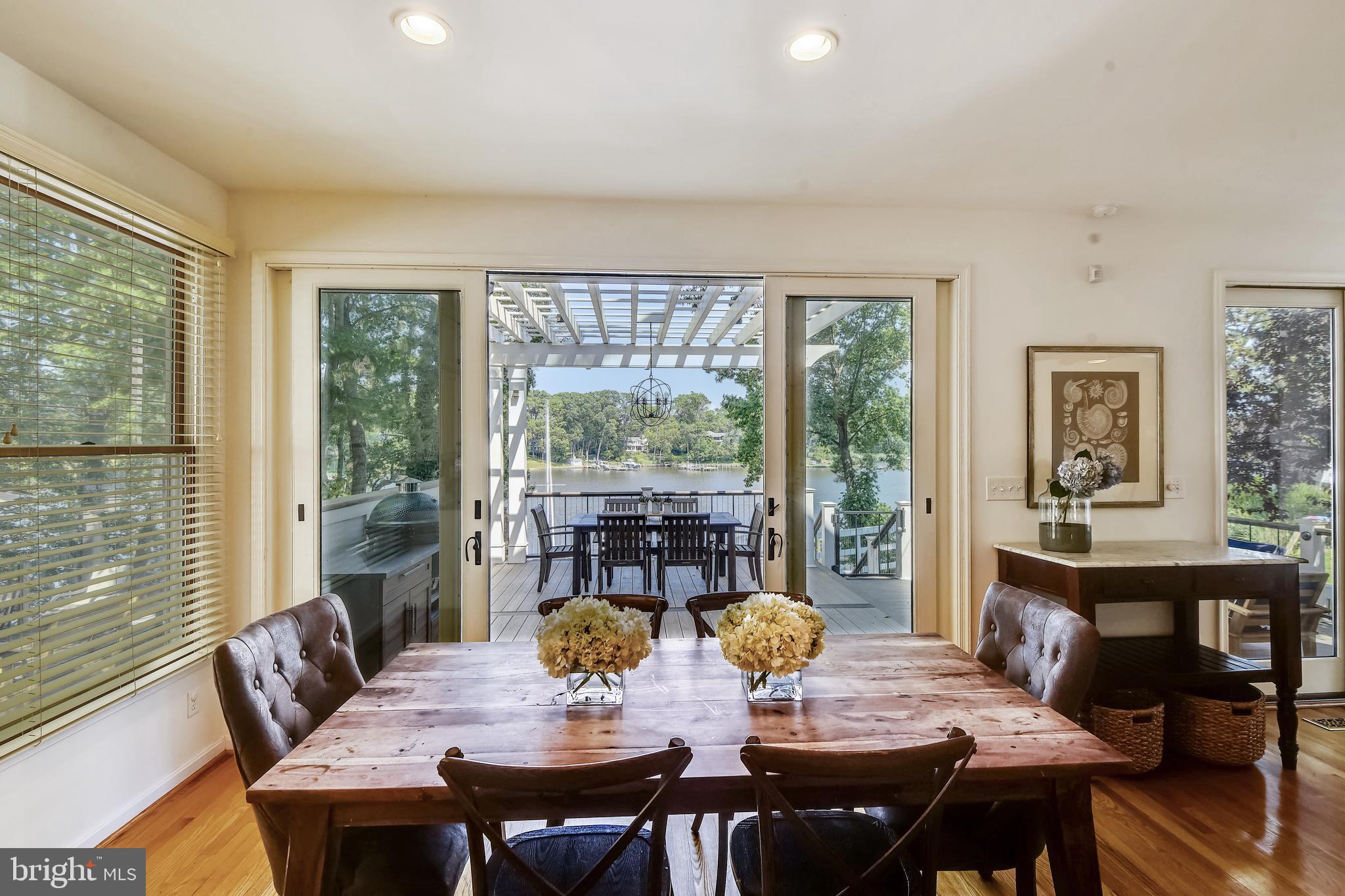 448 Forest Beach Road Annapolis, MD 21409 - Photo 18 of 105 Indoor outdoor dining