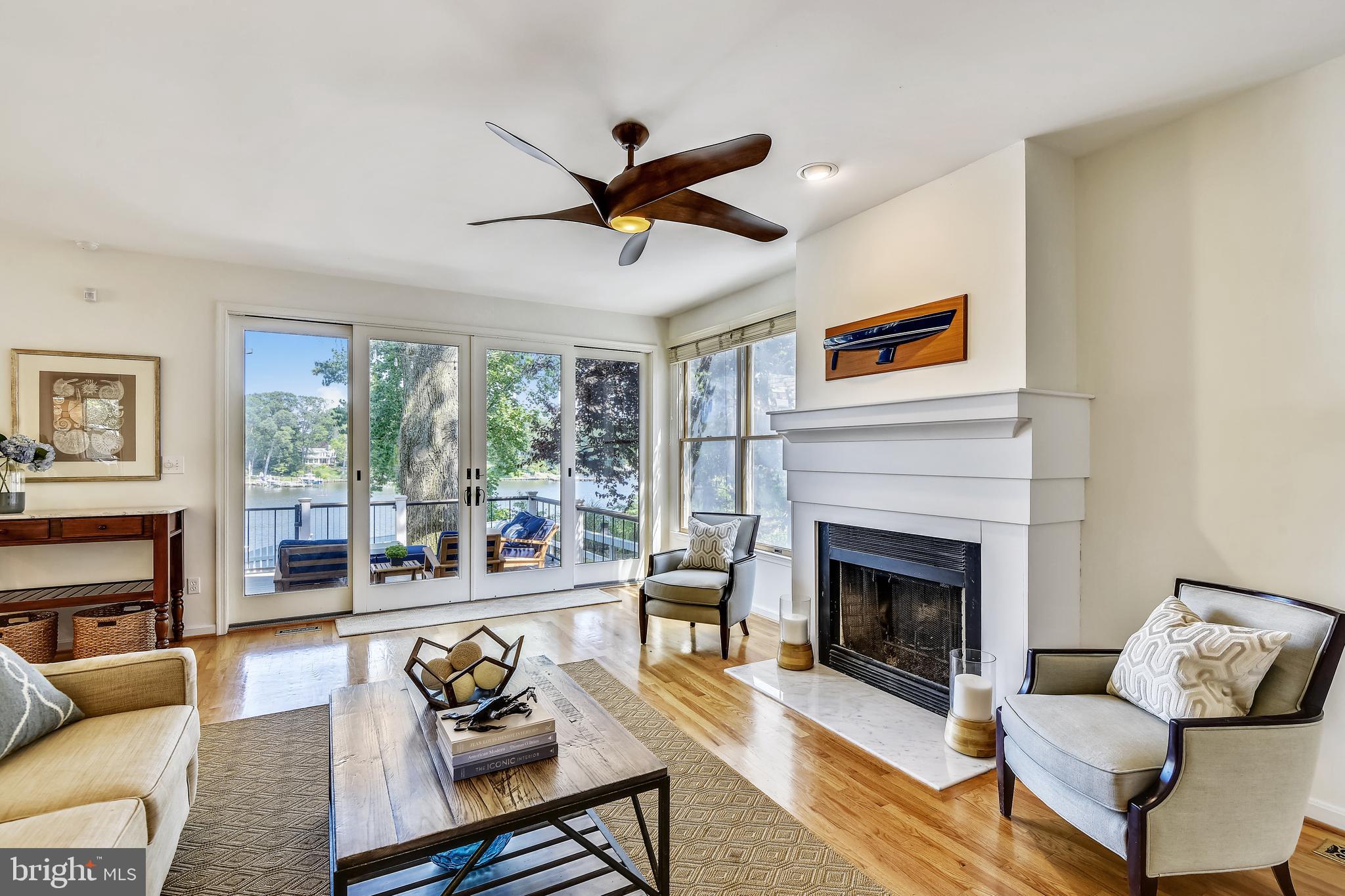448 Forest Beach Road Annapolis, MD 21409 - Photo 27 of 105 Family room with water views