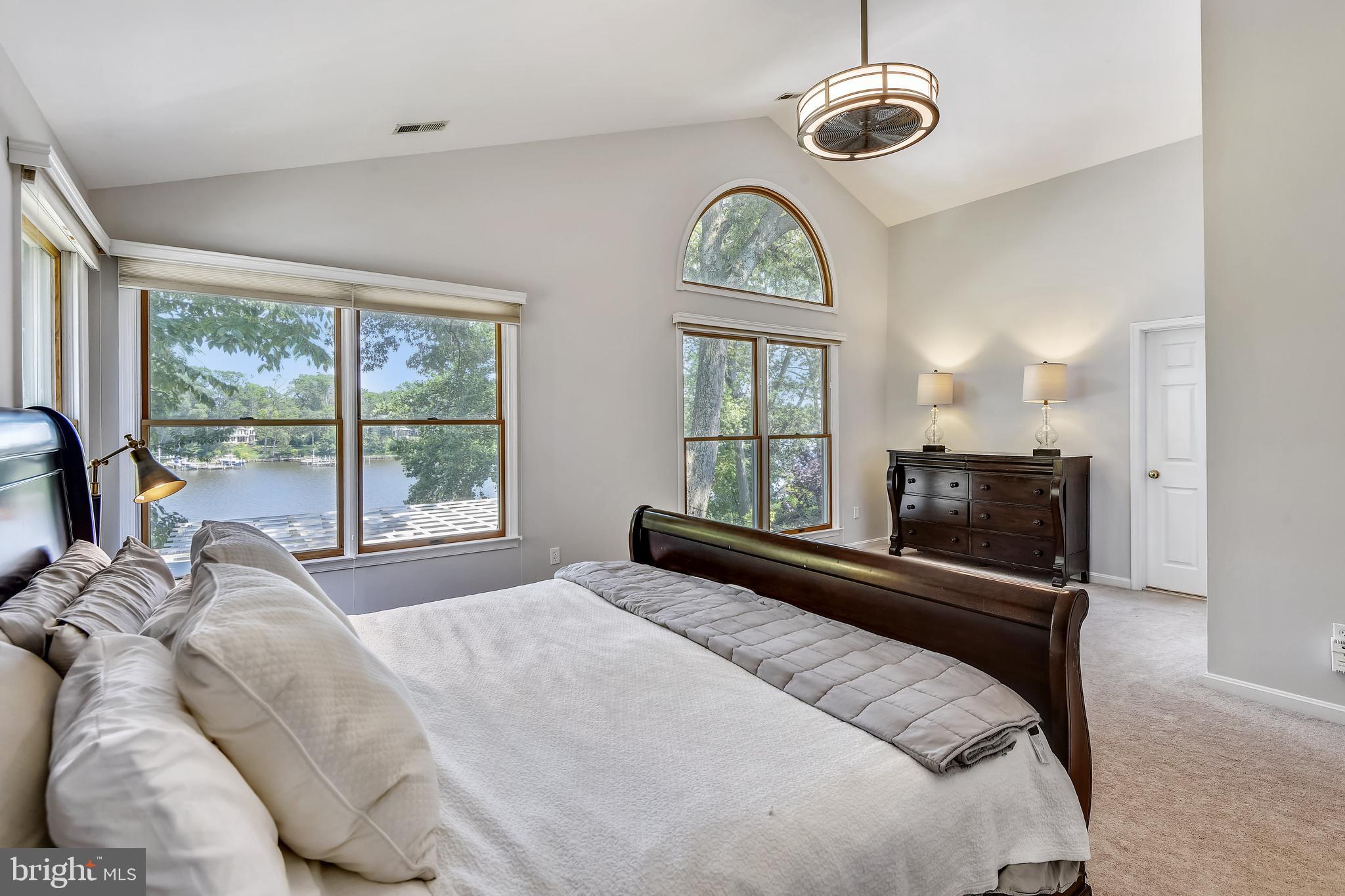 448 Forest Beach Road Annapolis, MD 21409 - Photo 44 of 105 Vaulted ceiling