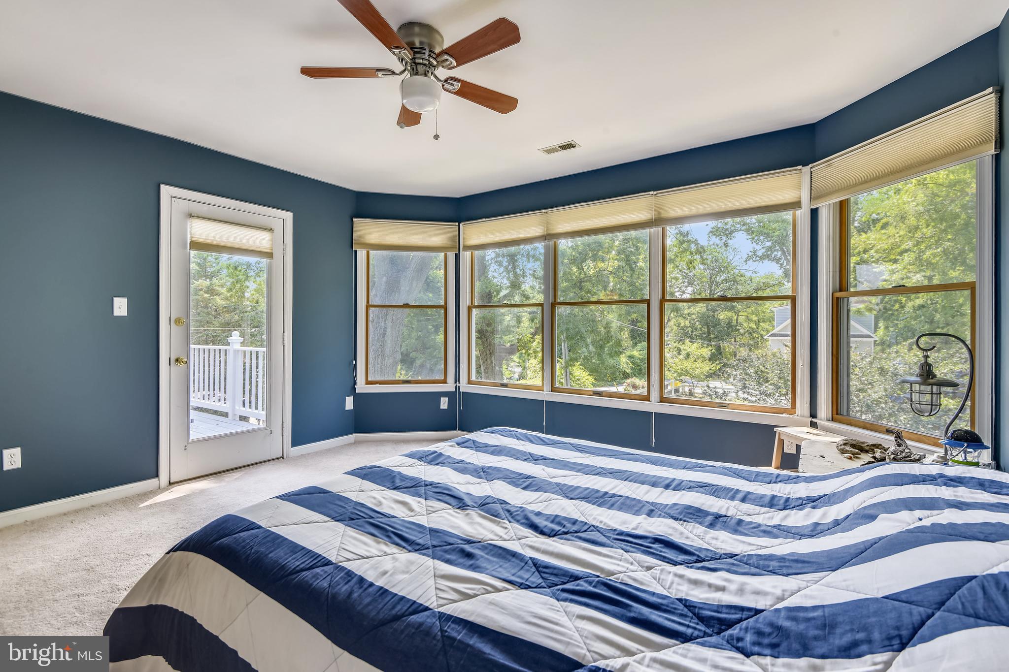 448 Forest Beach Road Annapolis, MD 21409 - Photo 52 of 105 Access to front balcony