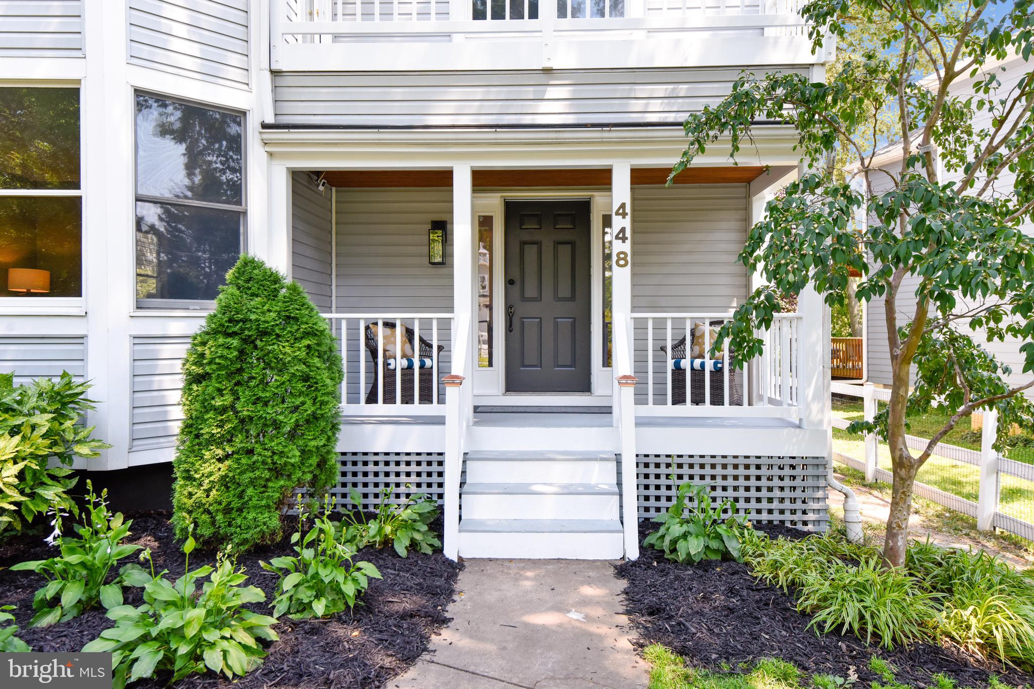 448 Forest Beach Road Annapolis, MD 21409 - Photo 8 of 105 Updated paint and fixtures