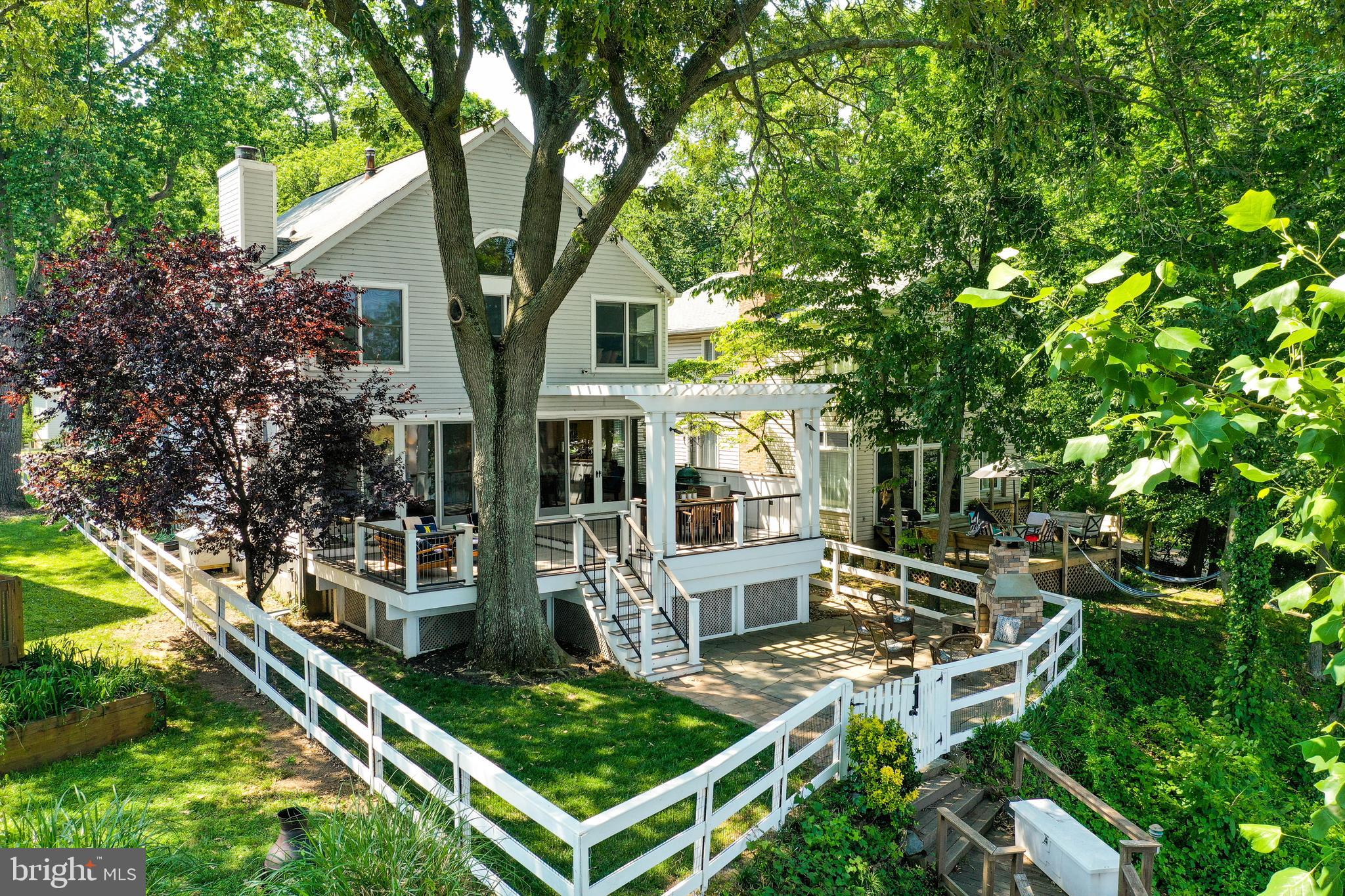 448 Forest Beach Road Annapolis, MD 21409 - Photo 81 of 105 Fenced yard