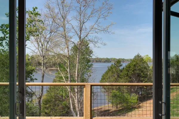 $1,699,000 | 959 Fanning Bend Drive, Winchester, TN 37398