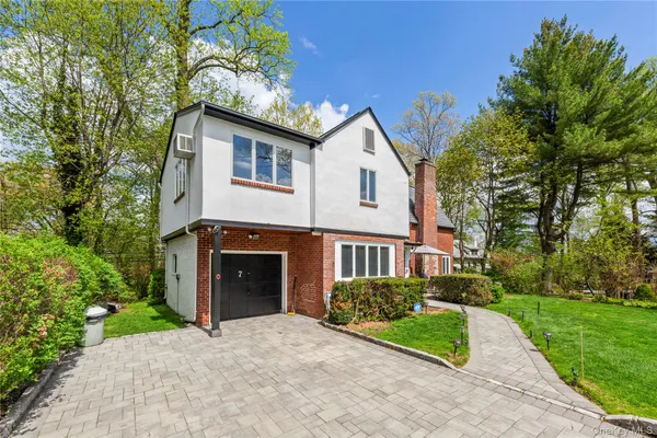 $1,498,000 | 7 Lincoln Road, Great Neck, NY 11021