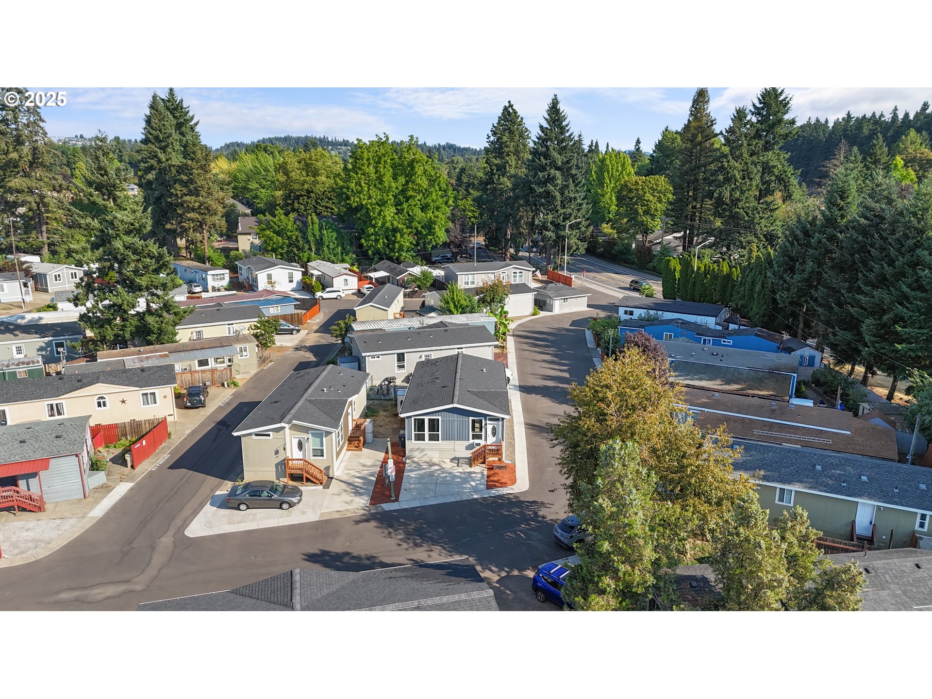 9700 Southwest Tualatin Road, Unit 9 Tualatin, OR 97062 - Photo 17 of 18 a aerial view of a city
