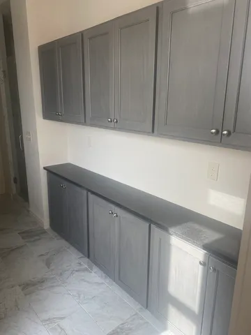 $179,900 | 212 North Center Street, Unit 703, Bloomington, IL 61701