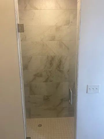 $179,900 | 212 North Center Street, Unit 703, Bloomington, IL 61701