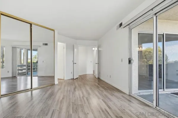 $699,000 | 7163 Camino Degrazia, Unit 112, San Diego, CA 92111