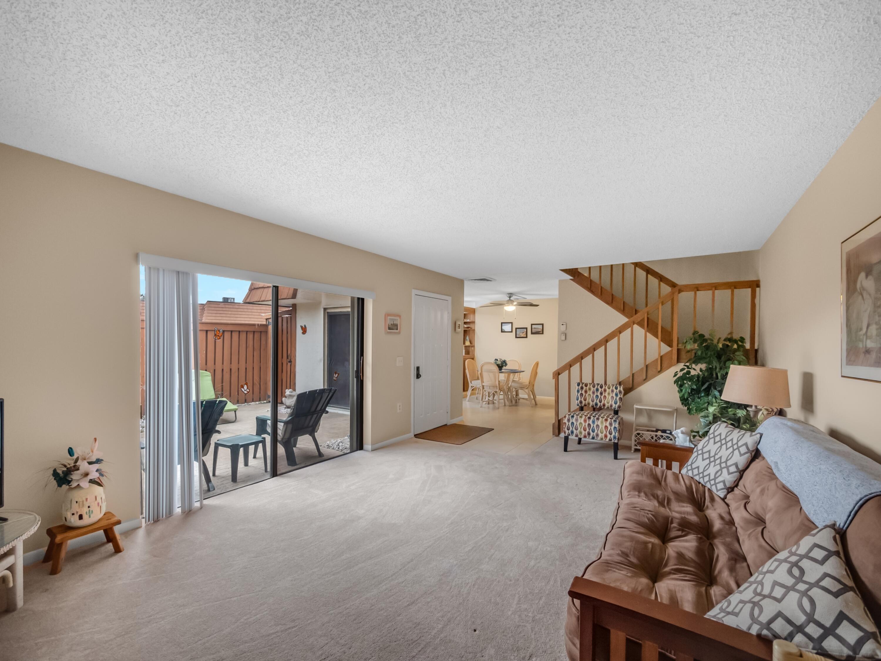 3900 County Line Road, Unit 20C Tequesta, FL 33469 - Photo 3 of 33 001