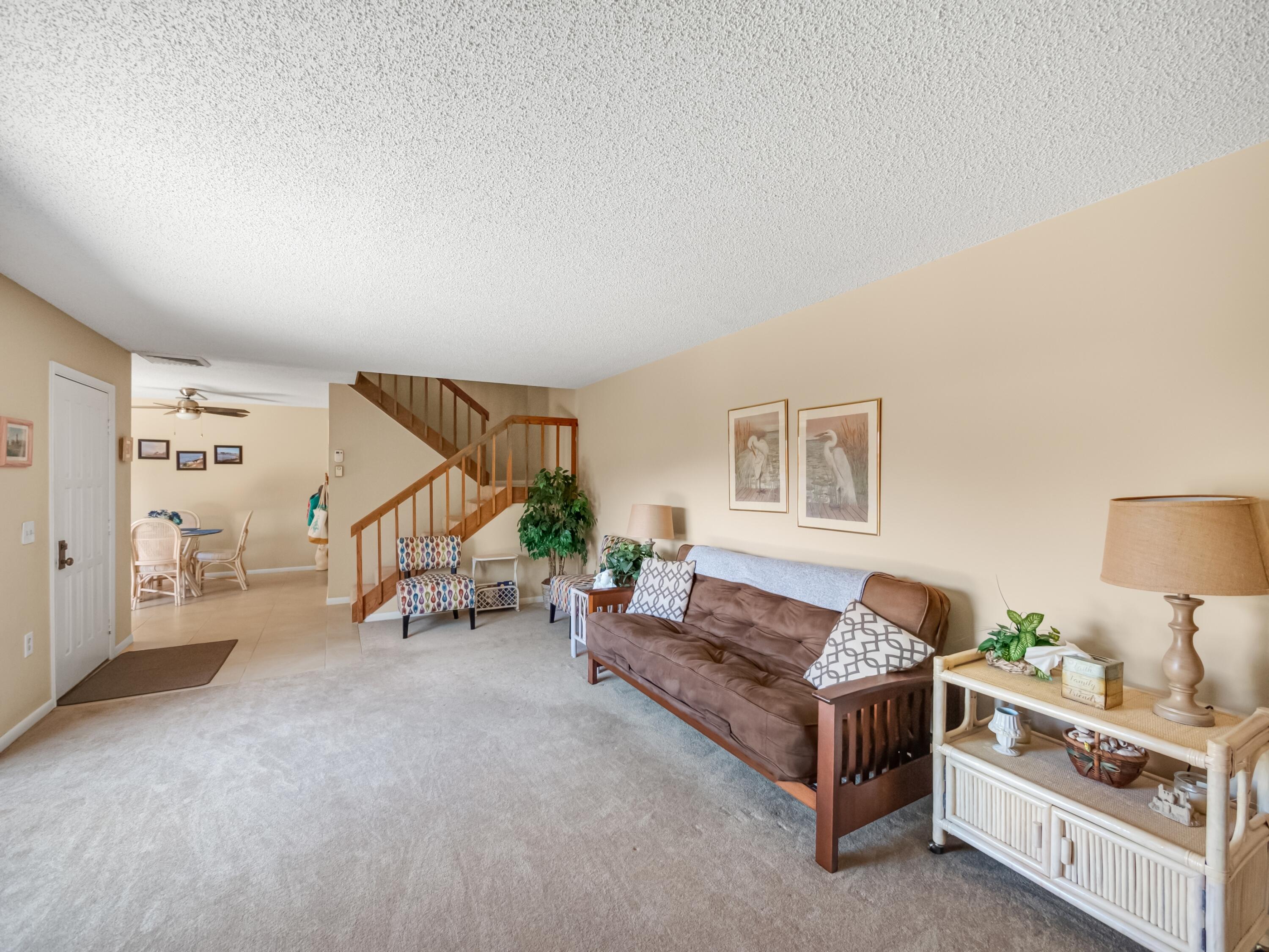 3900 County Line Road, Unit 20C Tequesta, FL 33469 - Photo 4 of 33 015