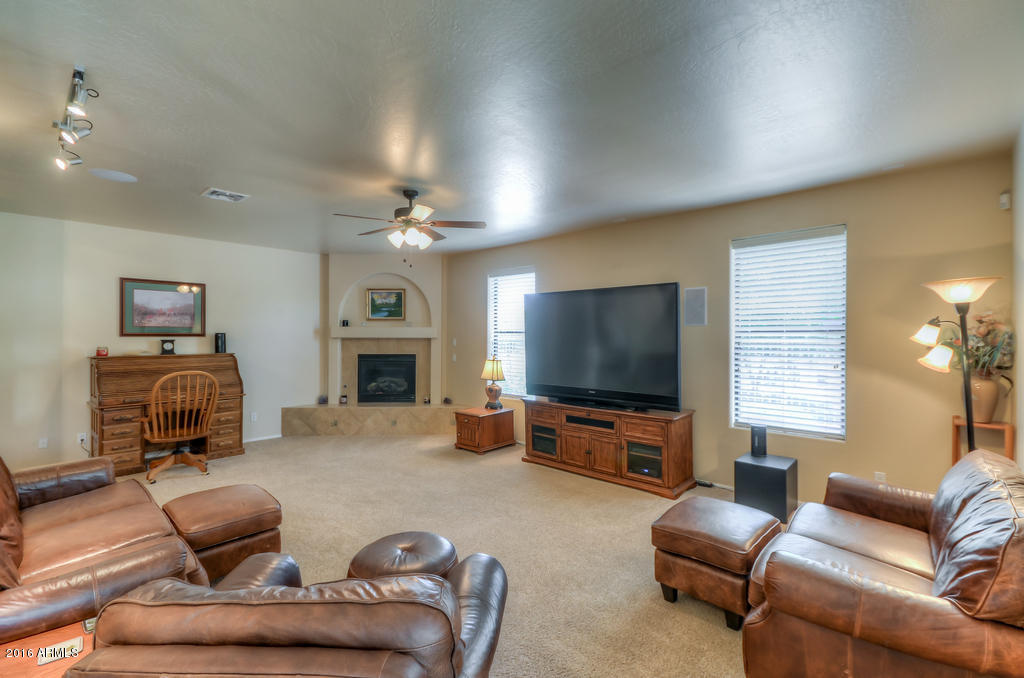 3683 East Del Rio Street Gilbert, AZ 85295 - Photo 18 of 96 Reshoot (11)-SMALL