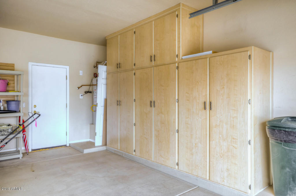 3683 East Del Rio Street Gilbert, AZ 85295 - Photo 73 of 96 Garage