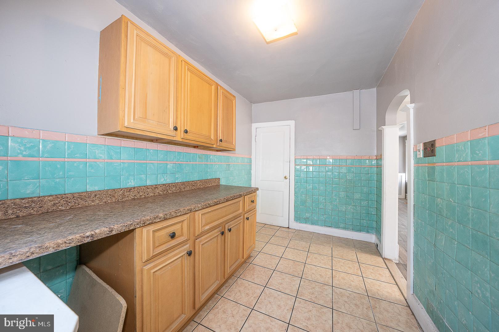 169 Overhill Road Upper Darby, PA 19082 - Photo 25 of 69