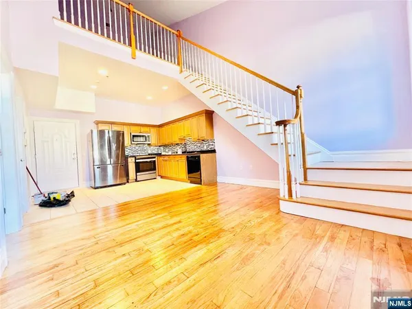 $2,600 | 1 John Street, Unit 13, Haledon, NJ 07508