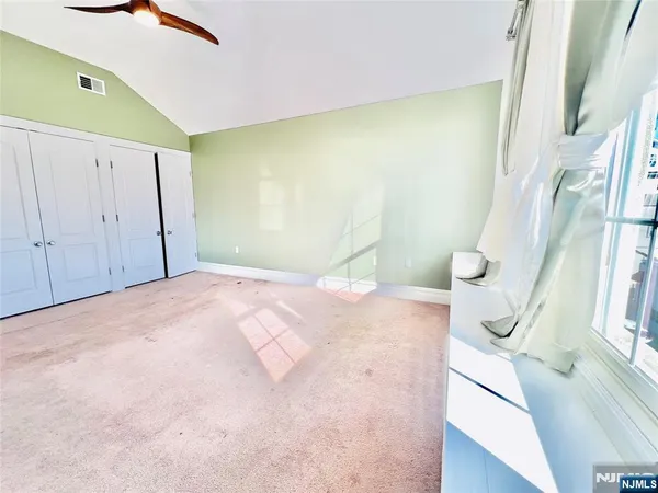 $2,600 | 1 John Street, Unit 13, Haledon, NJ 07508