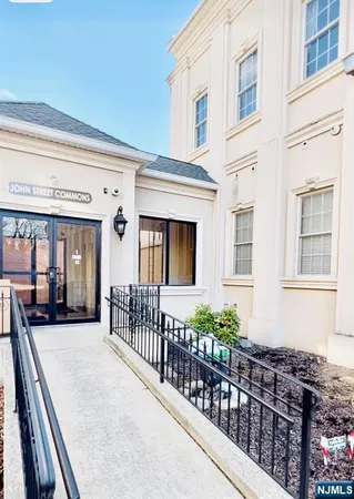 $2,600 | 1 John Street, Unit 13, Haledon, NJ 07508