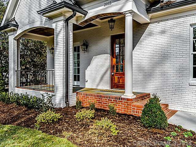 2015 Norton Road Charlotte, NC 28207 - Photo 13 of 16 Gallery Image 13