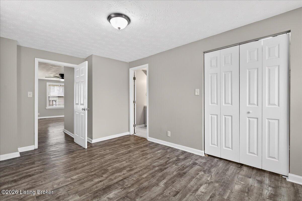 4313 Dover Road Louisville, KY 40216 - Photo 9 of 31 11-A7400888