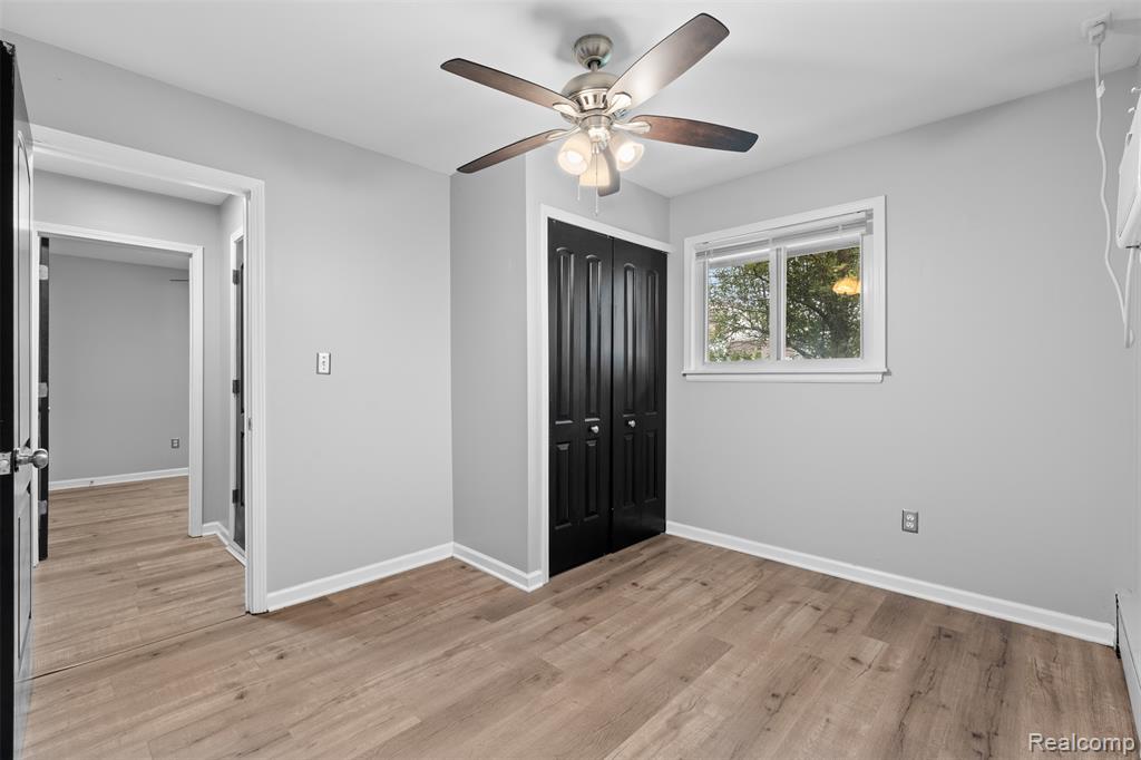 4127 Kent Road Royal Oak, MI 48073 - Photo 7 of 10