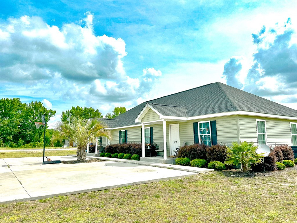 1255 Sandhill Road Turbeville, SC 29162 - Photo 11 of 30 Gallery Image 11