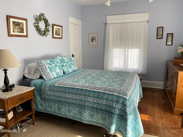 $499,950 | 33 Coolidge Avenue, Glens Falls, NY 12801