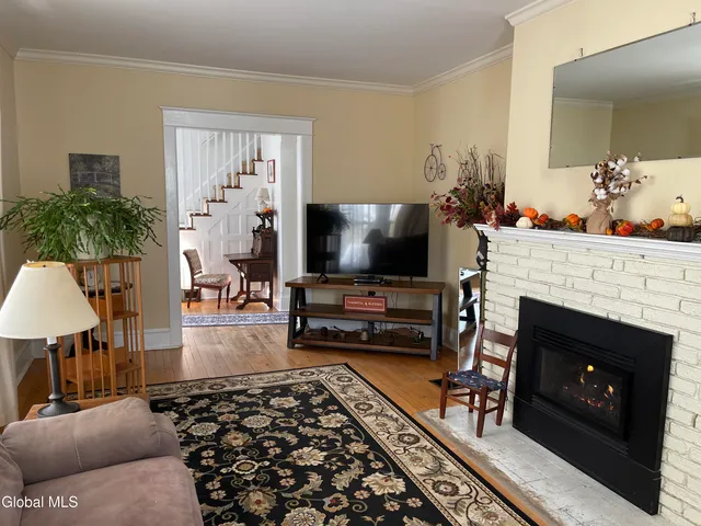 $499,950 | 33 Coolidge Avenue, Glens Falls, NY 12801