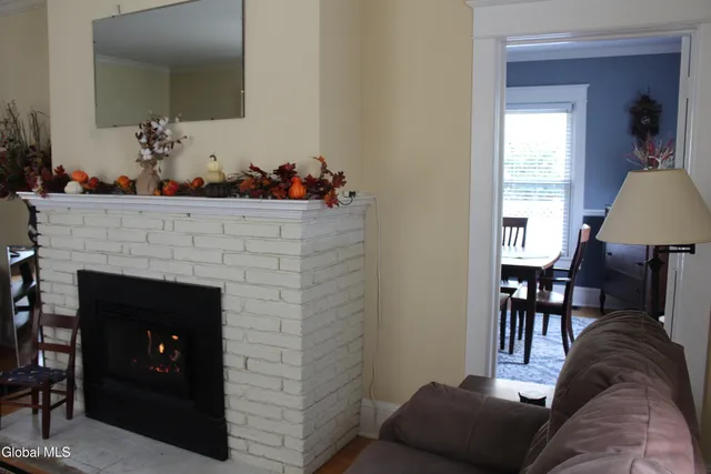 $499,950 | 33 Coolidge Avenue, Glens Falls, NY 12801