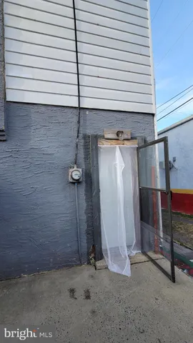 a view of a storage & utility room