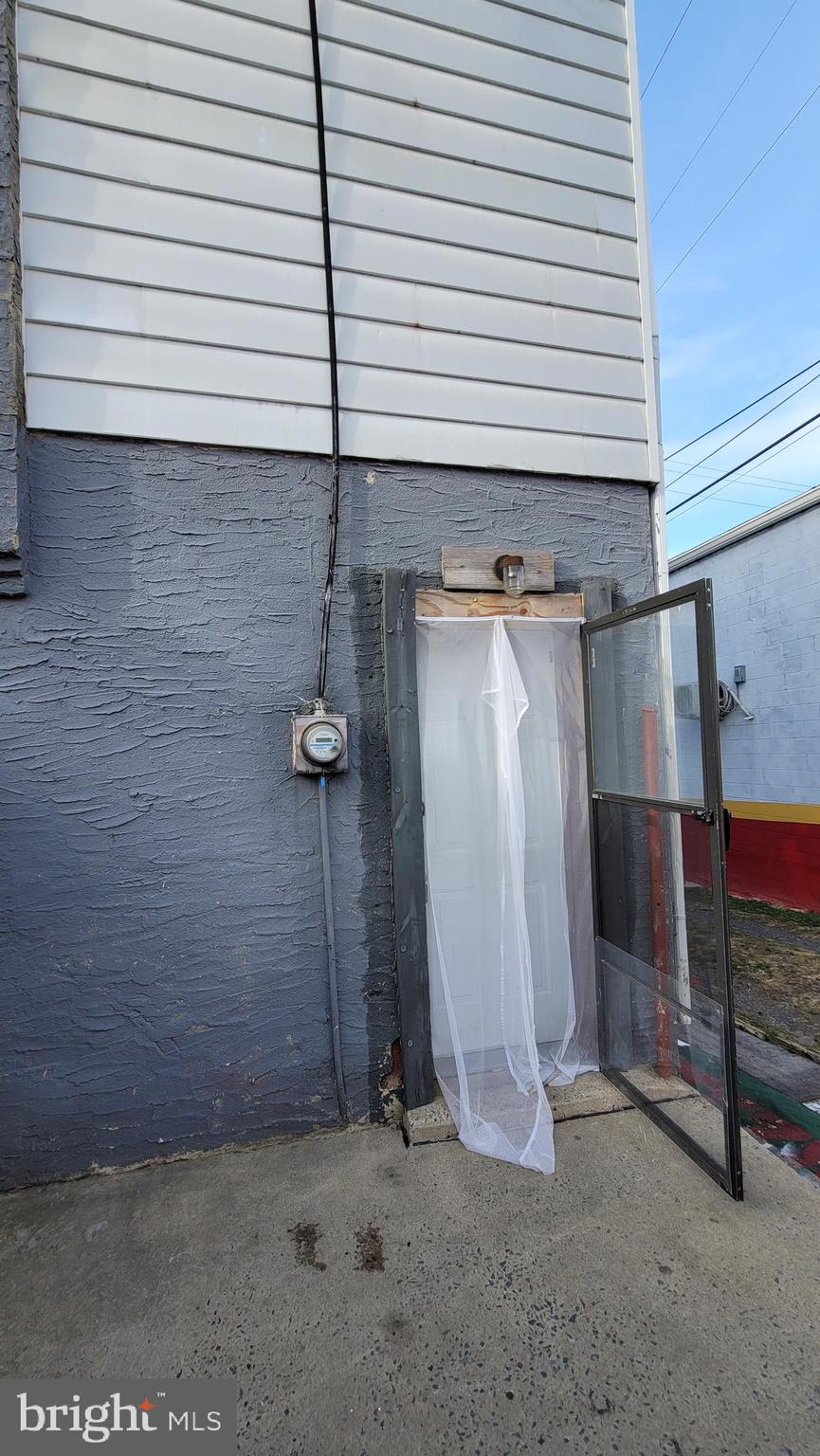 413 Church Street Reading, PA 19601 - Photo 4 of 31