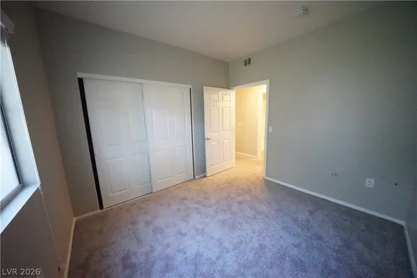 $1,740 | 5250 South Rainbow Boulevard, Unit 1004, Las Vegas, NV 89118