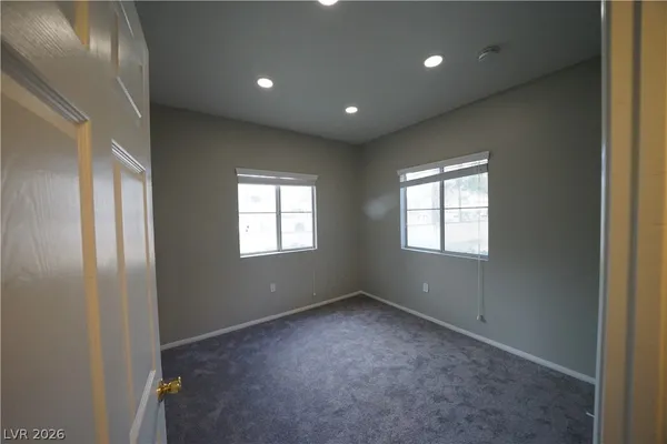 $1,740 | 5250 South Rainbow Boulevard, Unit 1004, Las Vegas, NV 89118