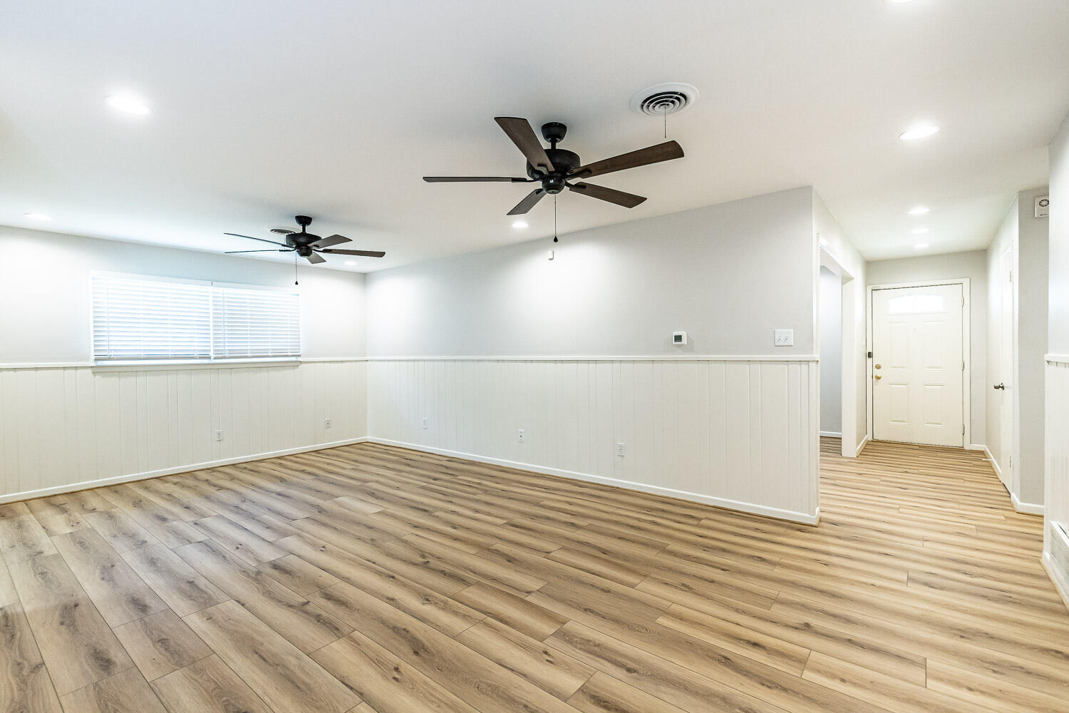 2601 33rd Street, Unit FRONT Lubbock, TX 79410 - Photo 6 of 27 2601 33rd-22