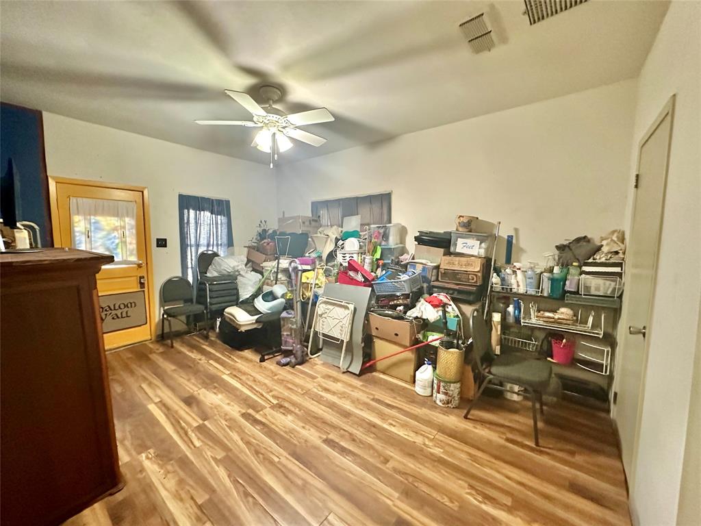 423 Strawn Road Ranger, TX 76470 - Photo 4 of 20
