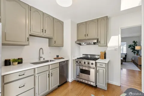 $1,098,000 | 825 Olmstead Street, San Francisco, CA 94134