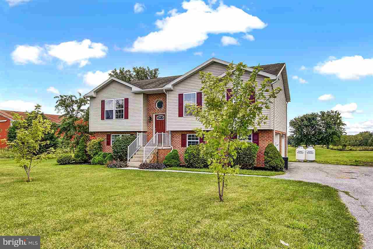 1681 Harney Road Littlestown, PA 17340 - Photo 2 of 30