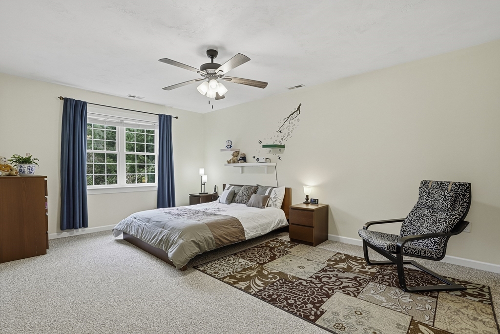 378 Moon Hill Road Northbridge, MA 01534 - Photo 18 of 38
