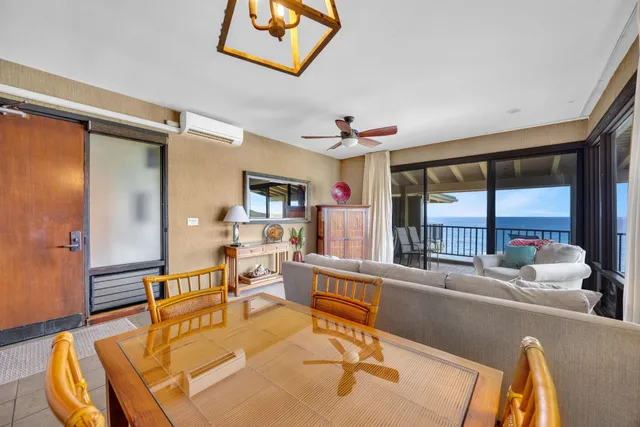 a view of an ocean and a mountain view