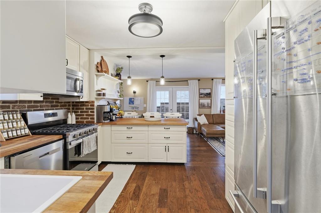 439 Woodland Road Canonsburg, PA 15317 - Photo 12 of 50