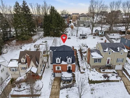an aerial view of multiple house
