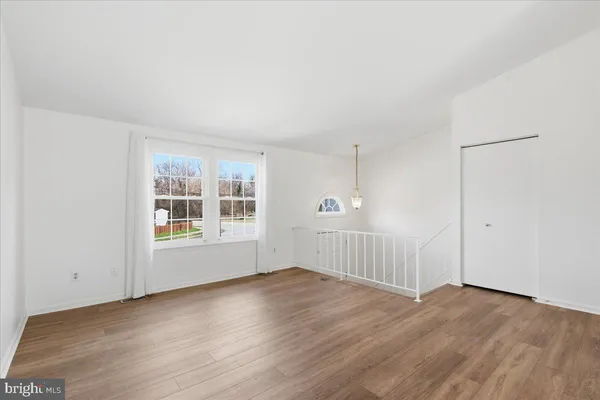 $2,500 | 502 Brighton Place, Essex, MD 21221
