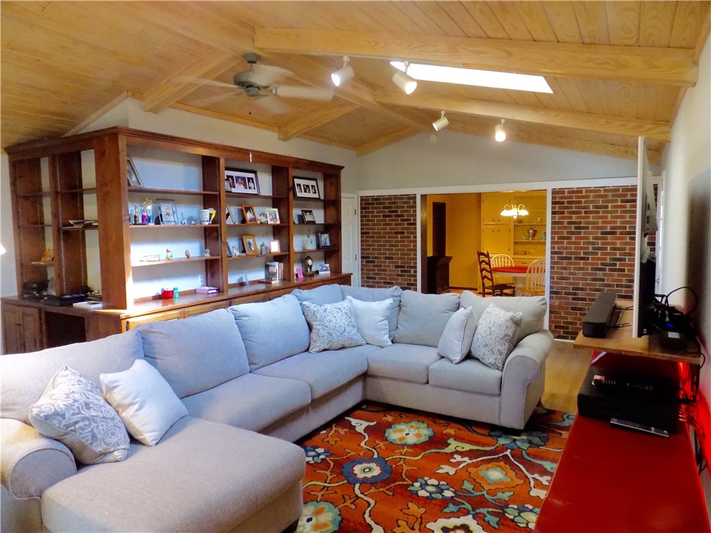 401 Cumberland Way Anderson, SC 29621 - Photo 6 of 45 Living room with hidden office behind the built-in