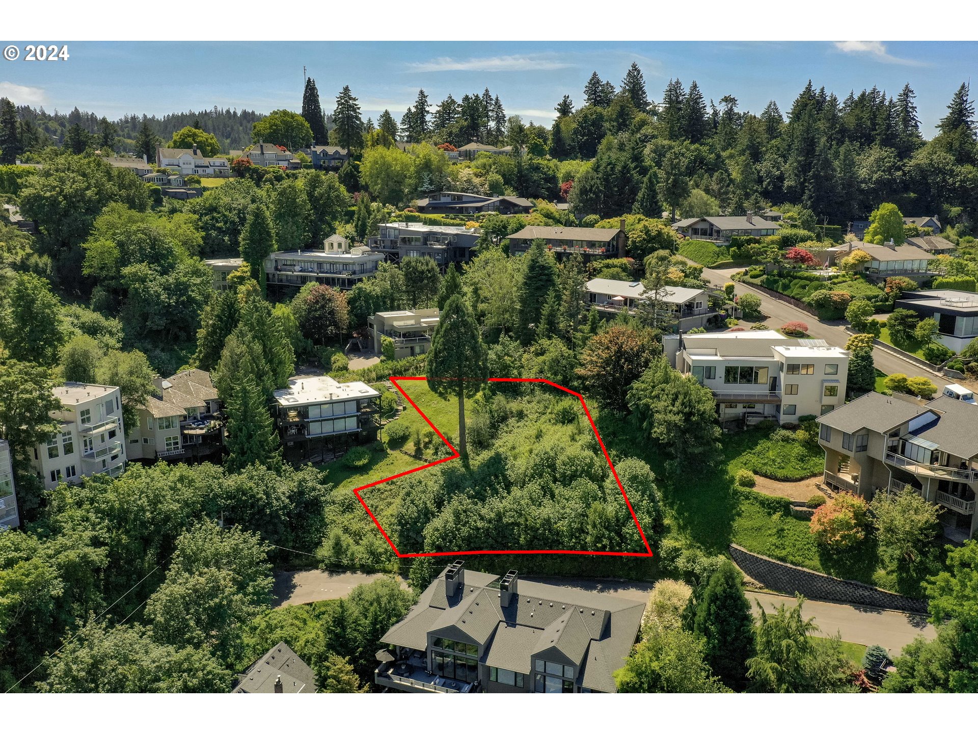 Southwest Rivington Drive Portland, OR 97201 - Photo 6 of 11