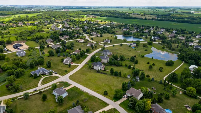 $76,000 | 7752 Madeline Drive, Yorkville, IL 60560