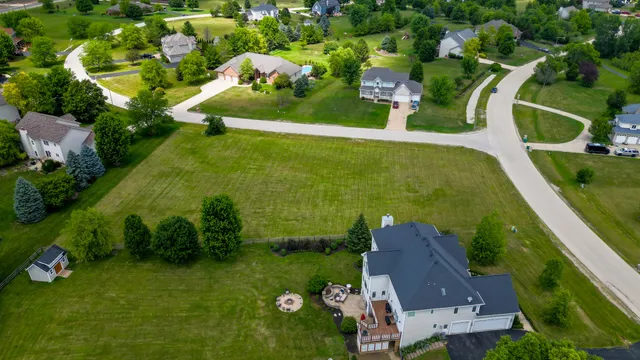 $76,000 | 7752 Madeline Drive, Yorkville, IL 60560